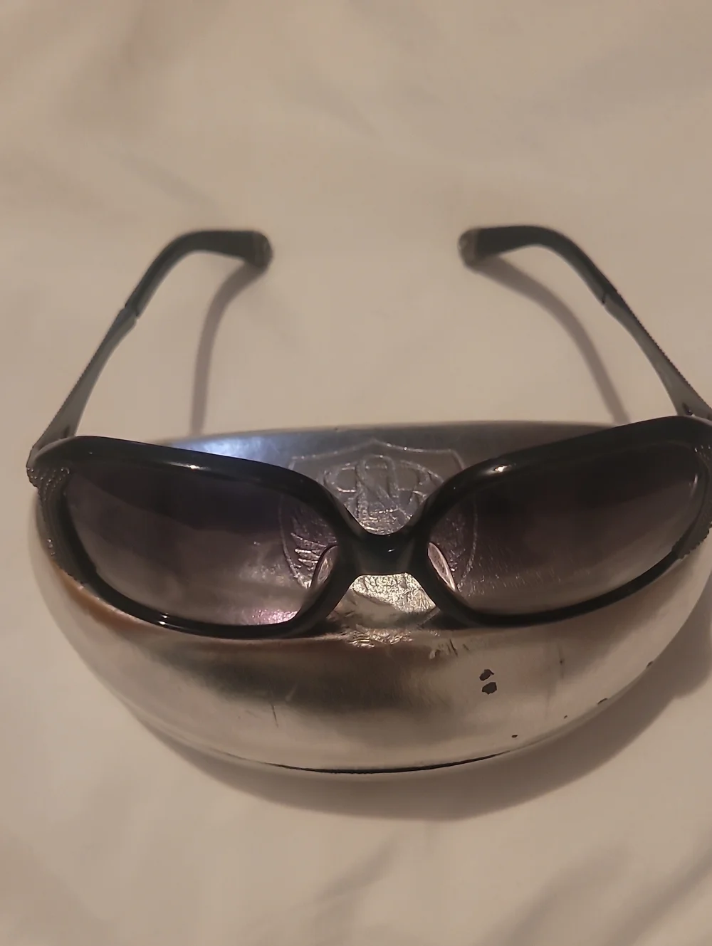 Rock & Republic Black Sunglasses with Gradient Gray Lenses